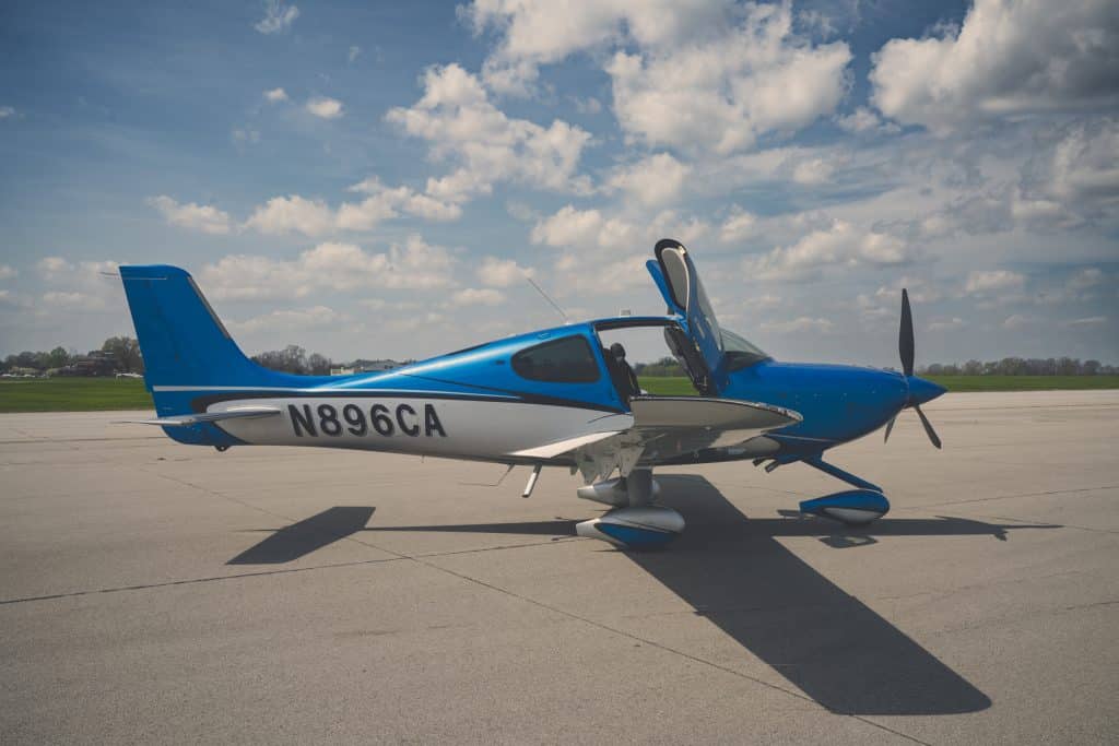 Private Pilot training aircraft in Louisville, KY