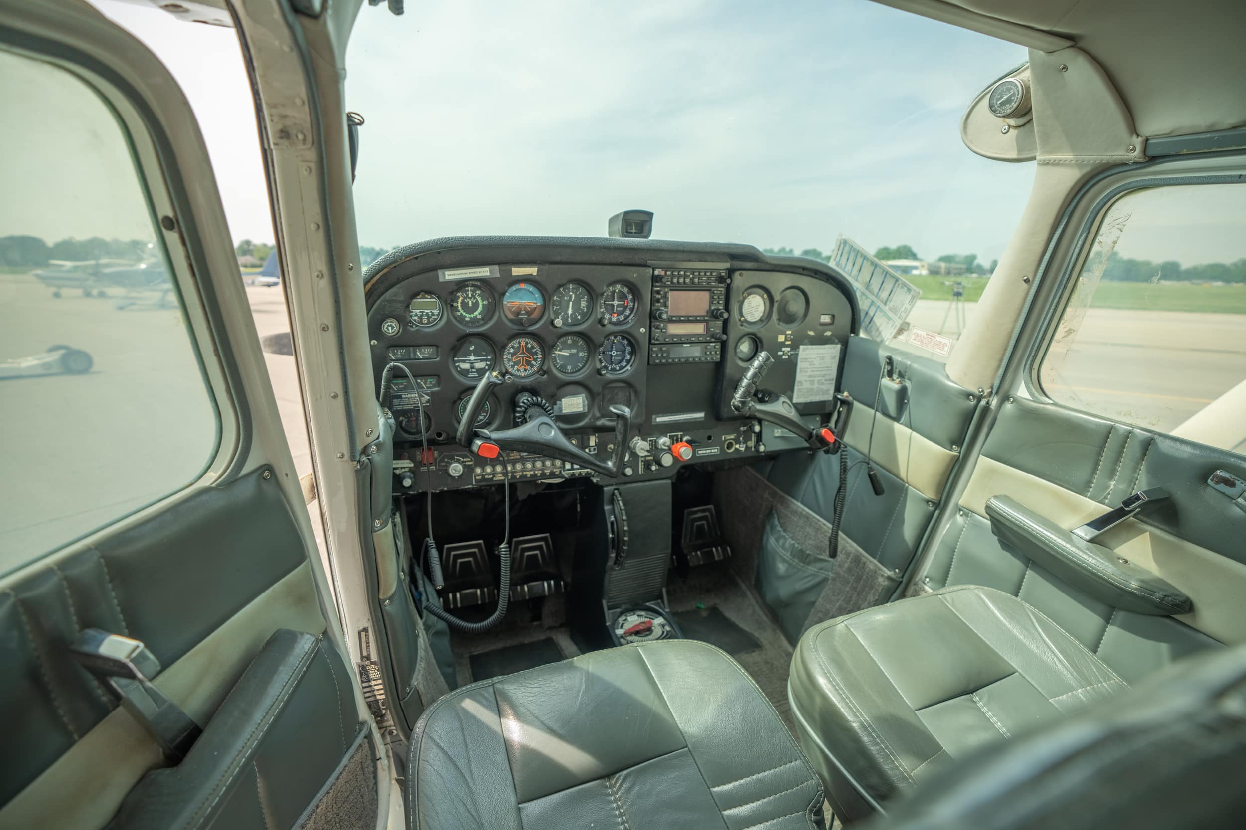 Cessna training aircraft in Louisville, KY