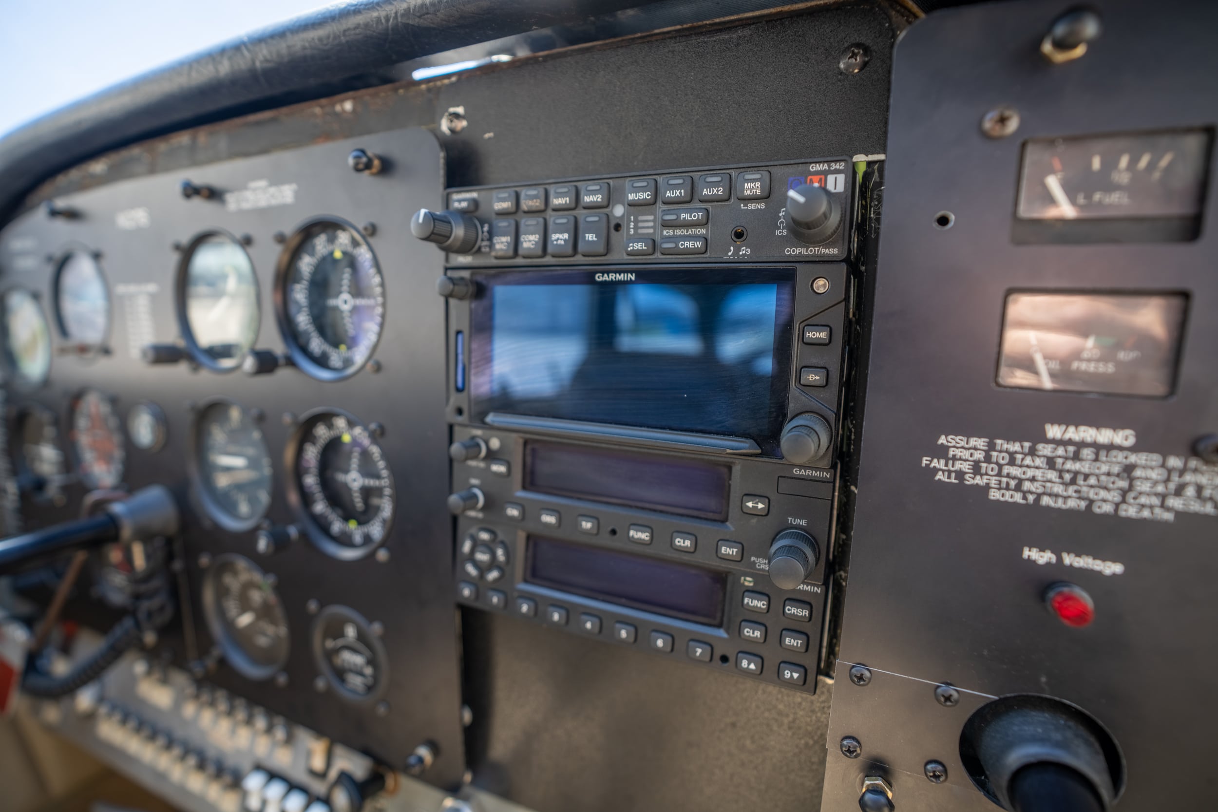 Cessna training aircraft in Louisville, KY