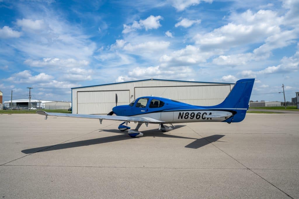 Cirrus transition training aircraft