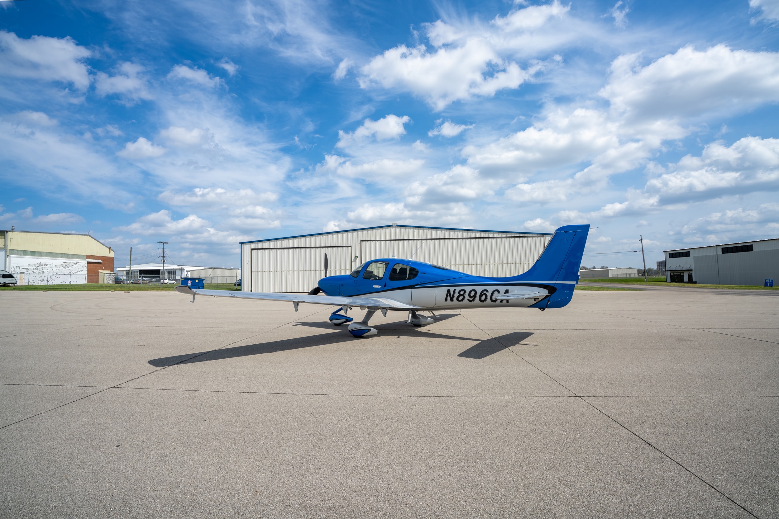 Cirrus transition training aircraft
