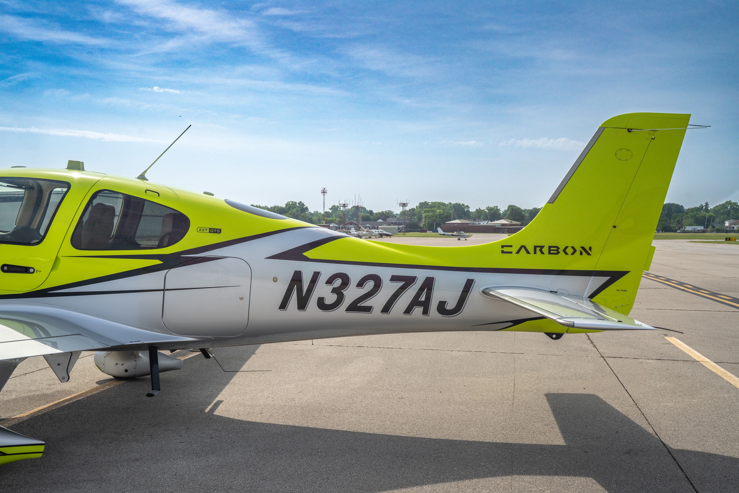 Cirrus Aircraft Rentals in Louisville