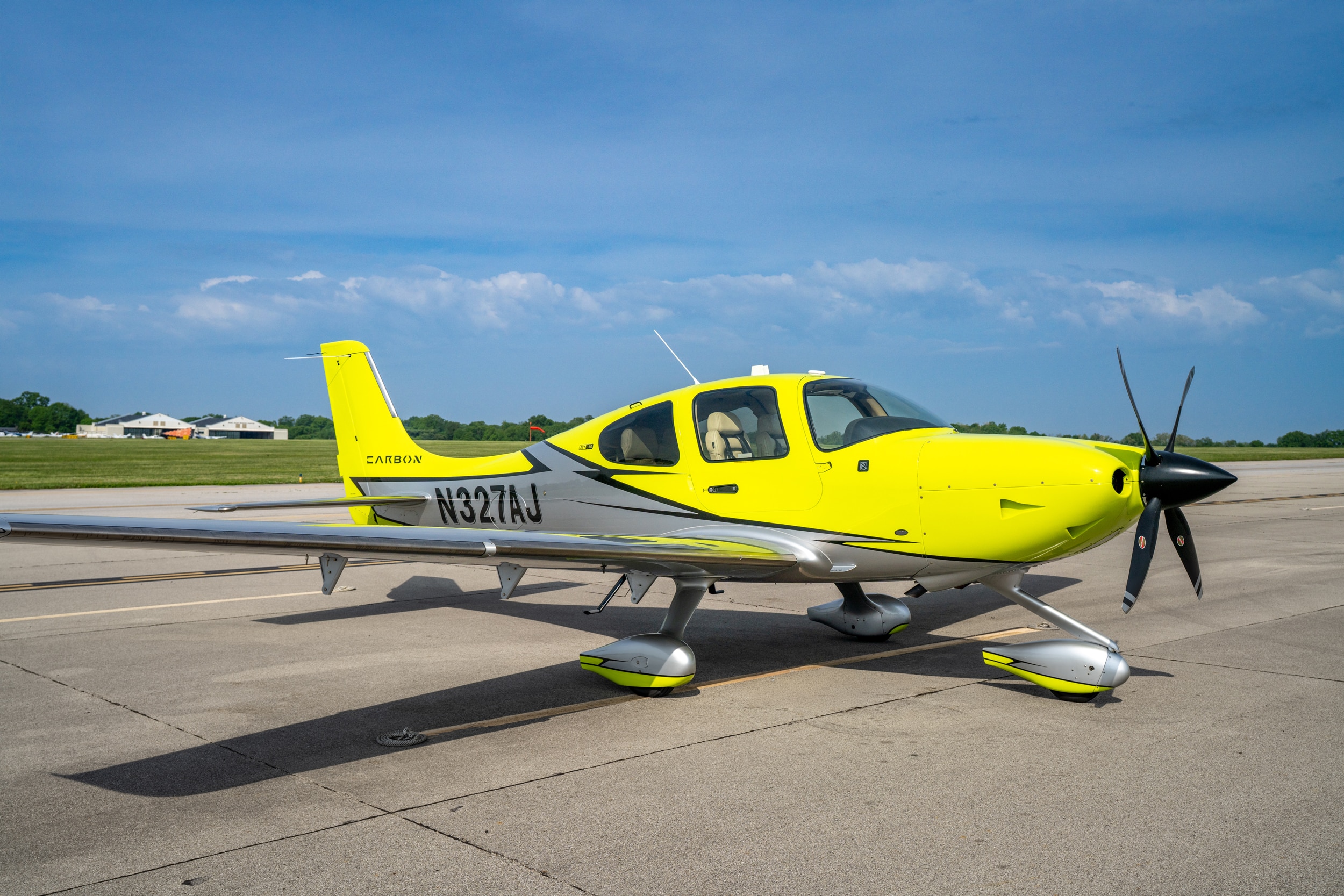 Cirrus flight training at Bowman Field
