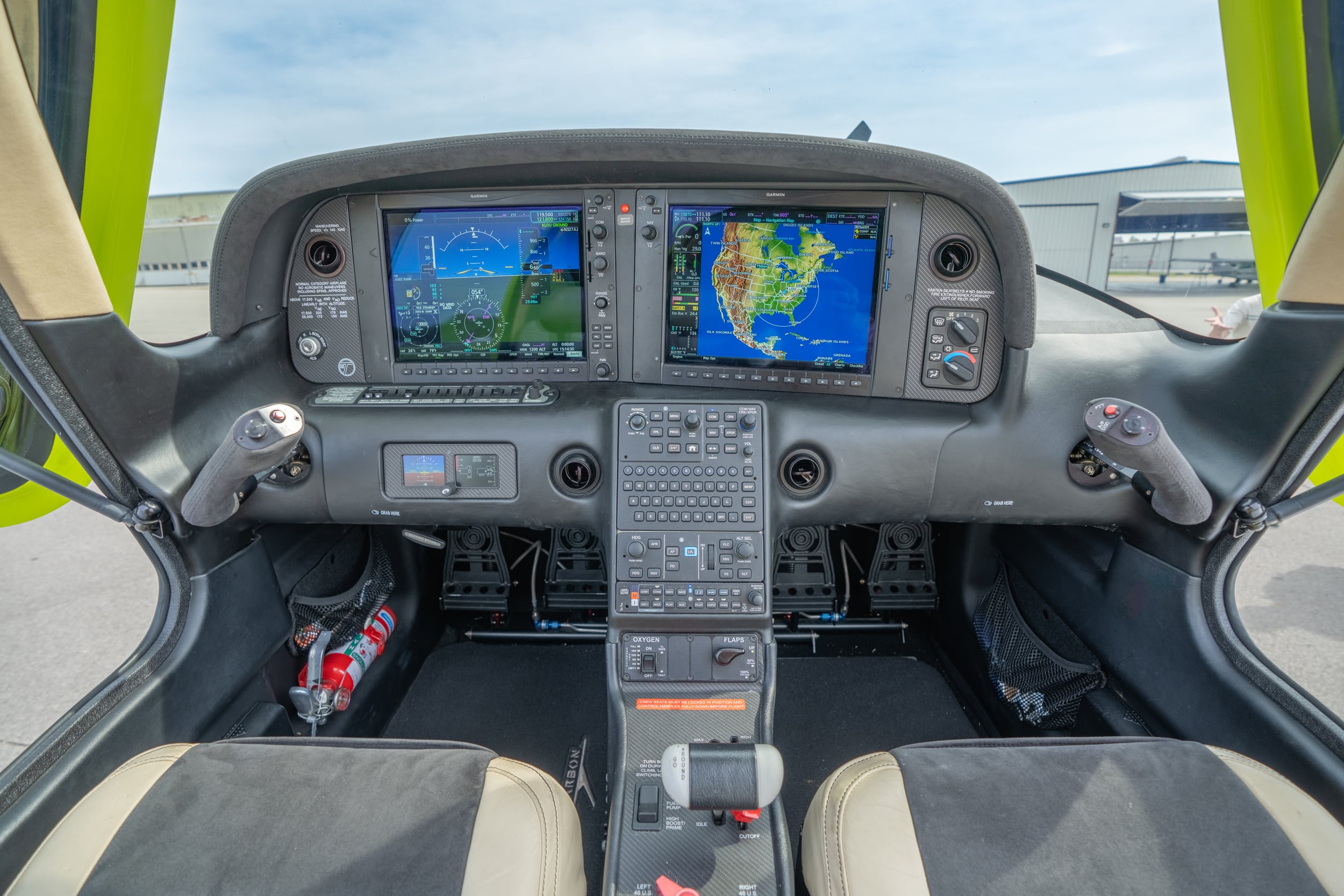 Cirrus Aircraft Rentals in Louisville