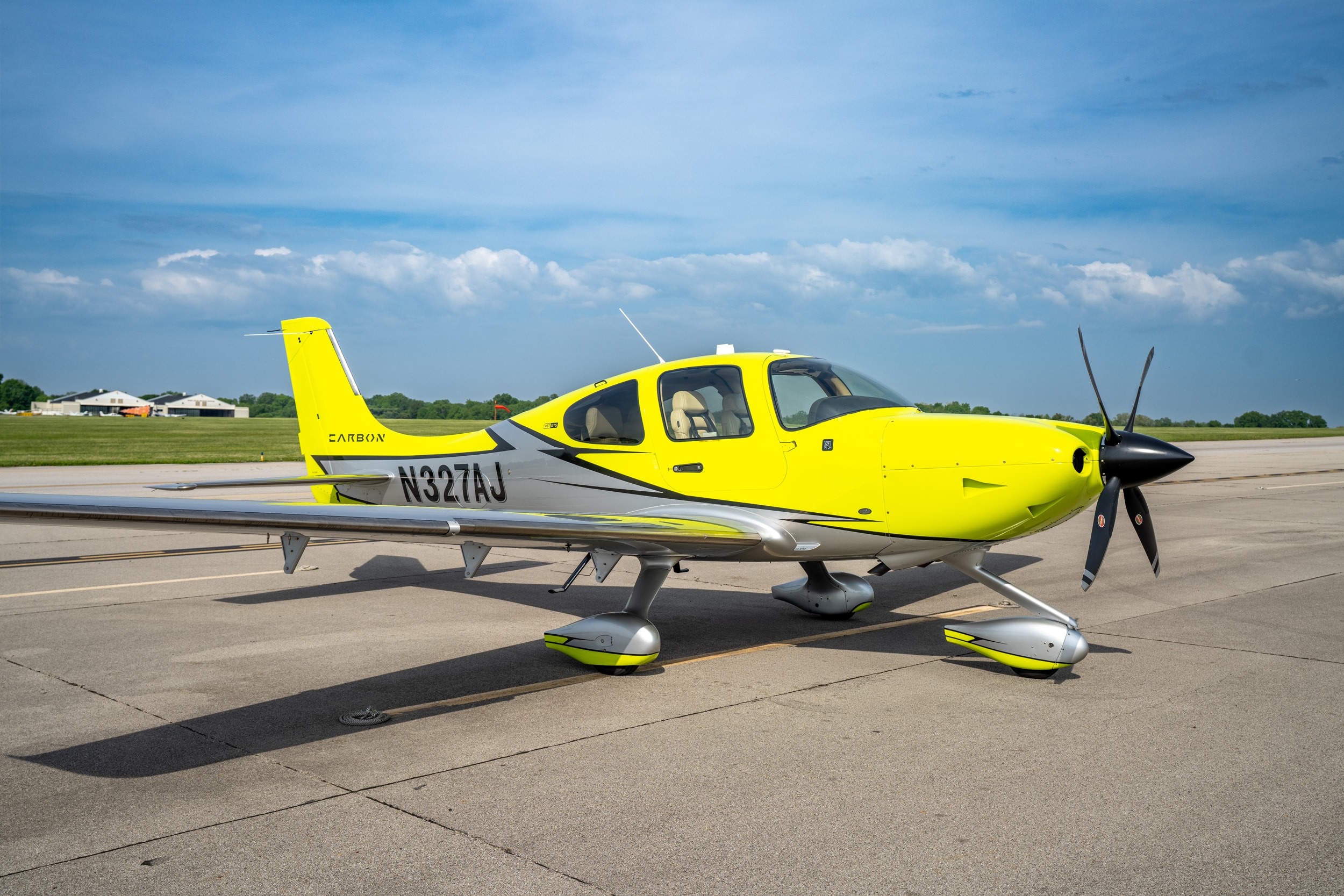 Cirrus flight training at Bowman Field