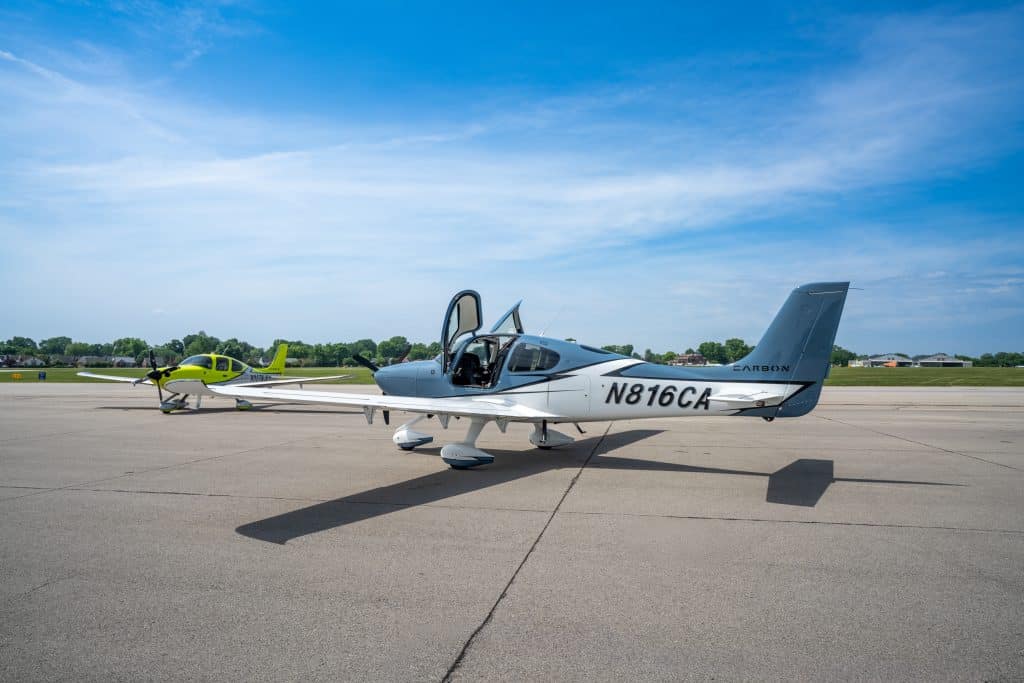 Cirrus Aircraft Rentals in Louisville